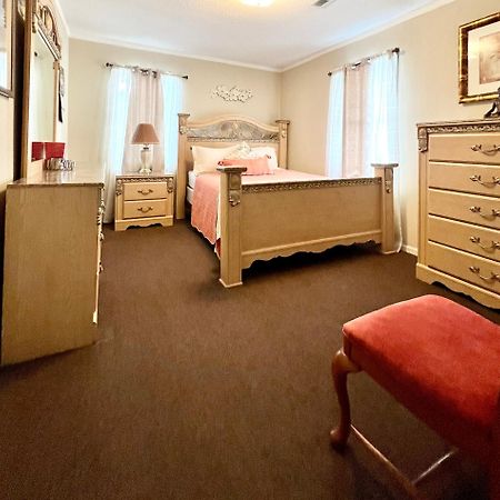 A Cozy Spot On Montague Villa Charleston Bagian luar foto