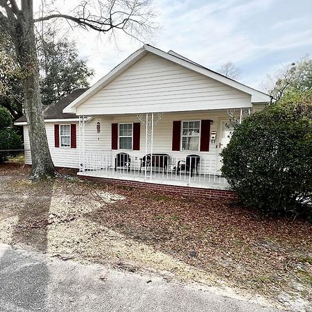 A Cozy Spot On Montague Villa Charleston Bagian luar foto